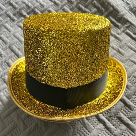 Fitted Tuxedo Dance Costume!-  Venus Blazer/shorts/tuxedo top, bowtie & gold hat - Picture 11 of 16